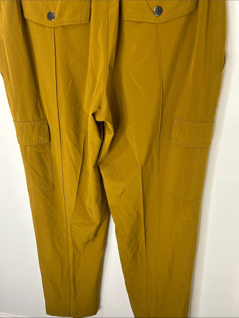 ATHLETA Vienna Cargo Pant Casual Travel Career in Brass Yellow Size 8 - Picture 11 of 14